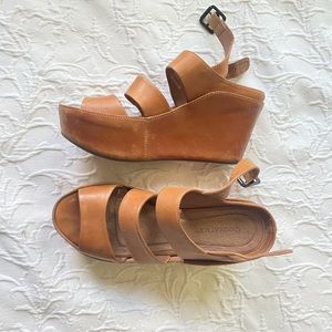 Chocolat blu platform sandals